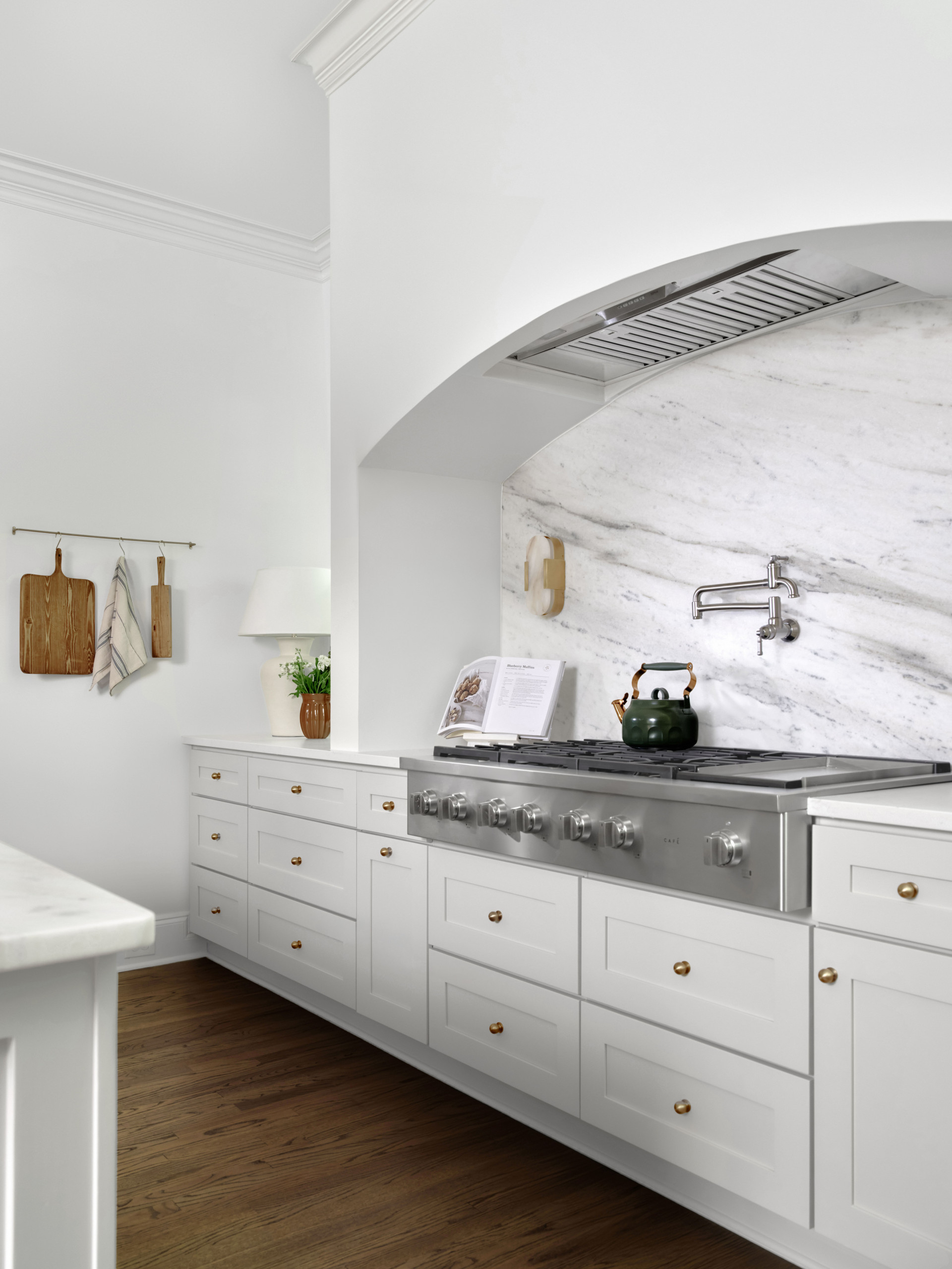 Kitchen and Foyer Update