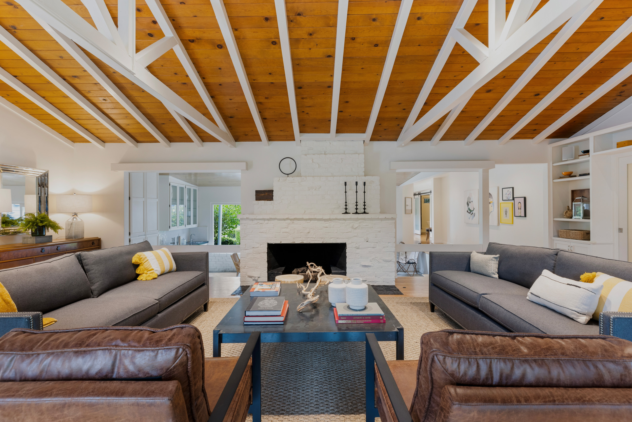 Staging- Lindley