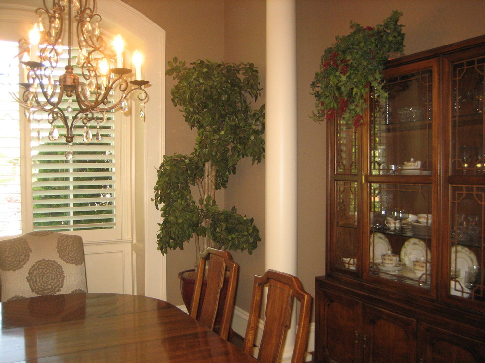 W Dining Room