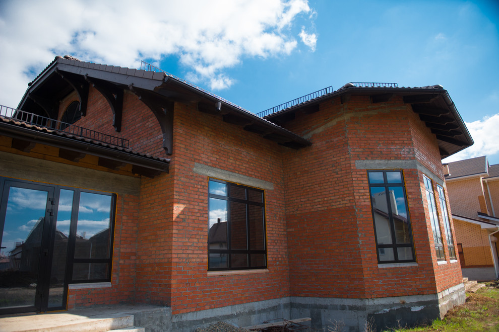 Монтаж крыши и свесов