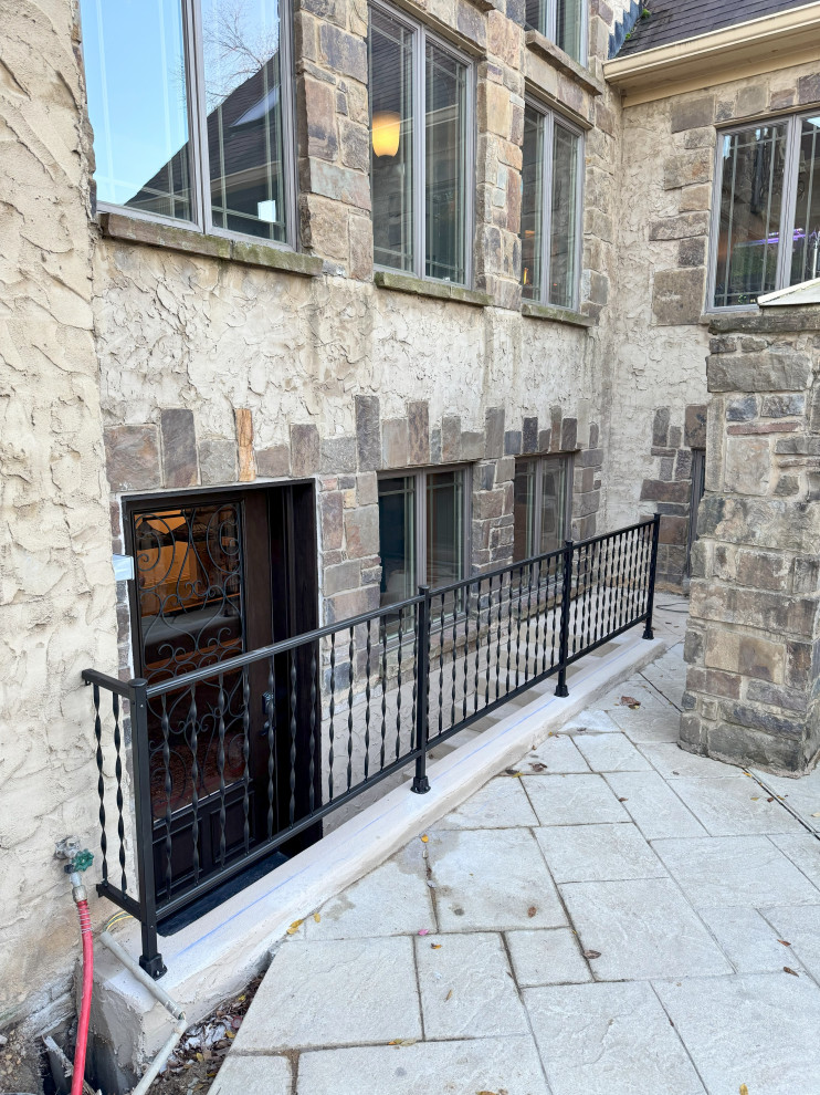 Cambridge Waterfront Walk Out Basement