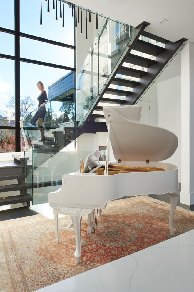 Modern Villa Dochia Interior Design Toronto, ON Contemporary