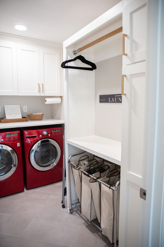 New Kitchen + Laundry