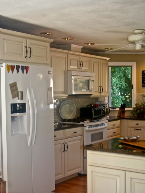 Johnston,RI Kitchen Remodel klassisk-koek