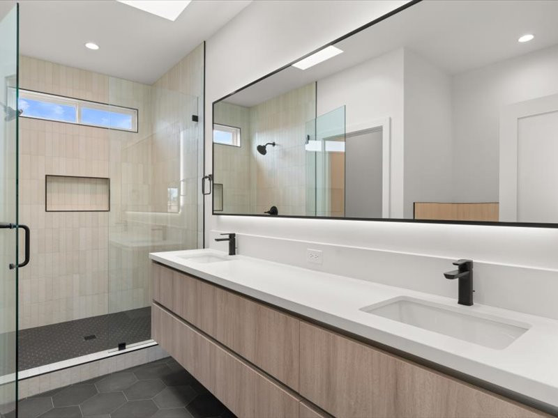 Long Beach Main House and ADU/JADU