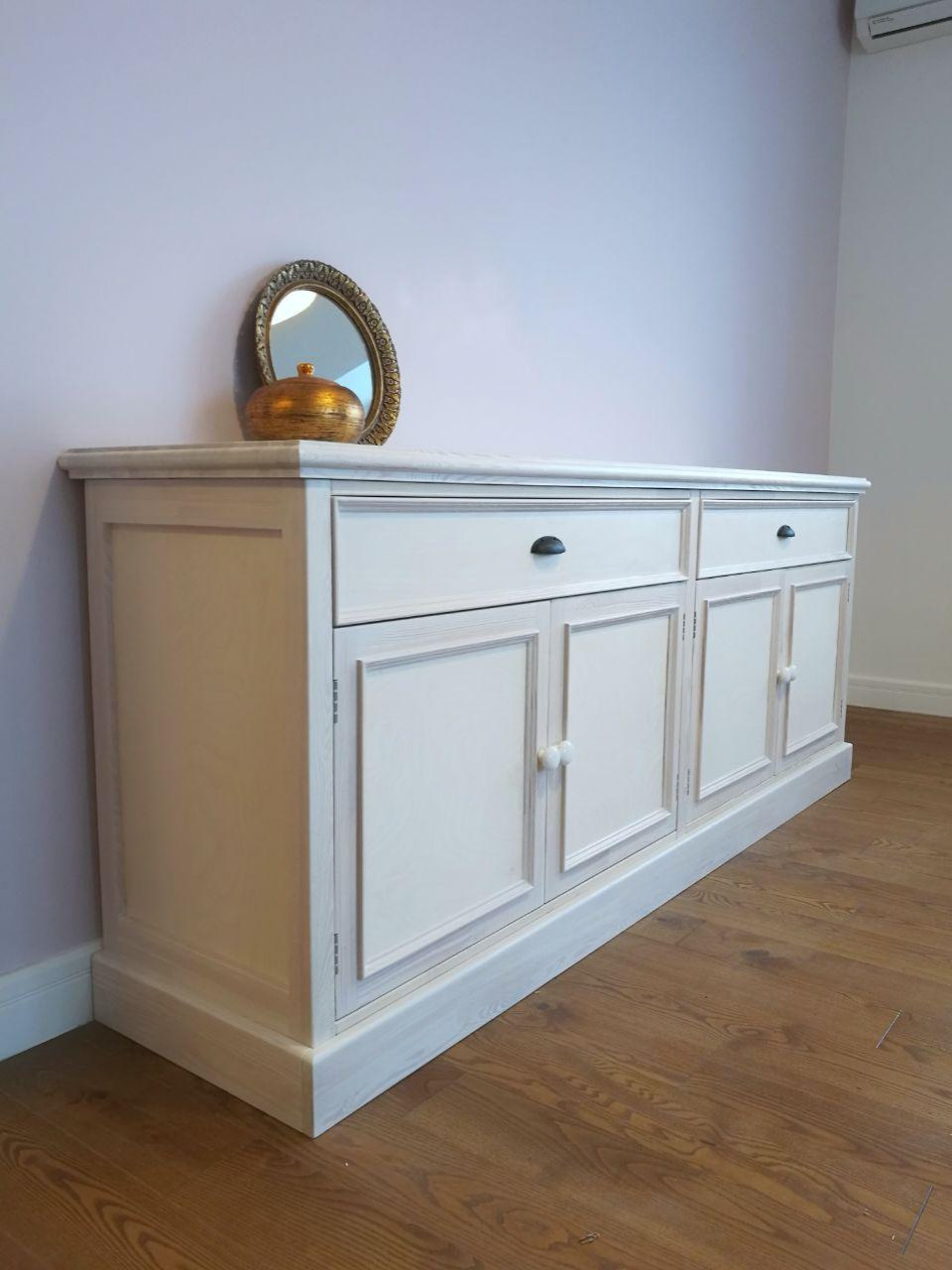 Комод из массива дерева