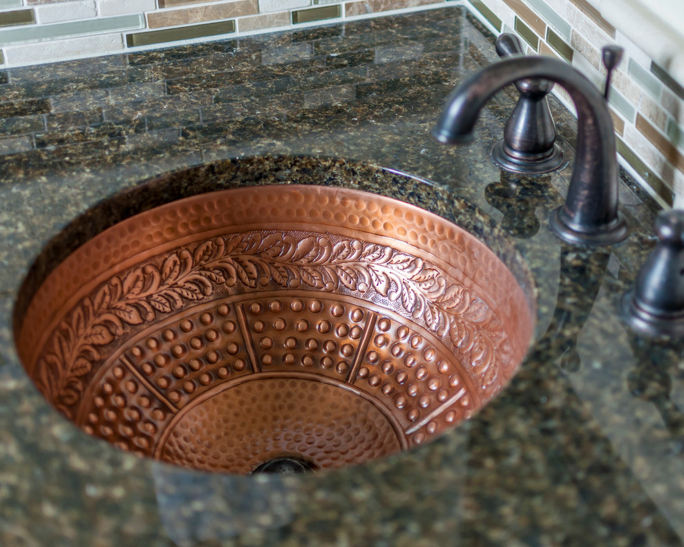 Bathroom - bathroom idea in Denver