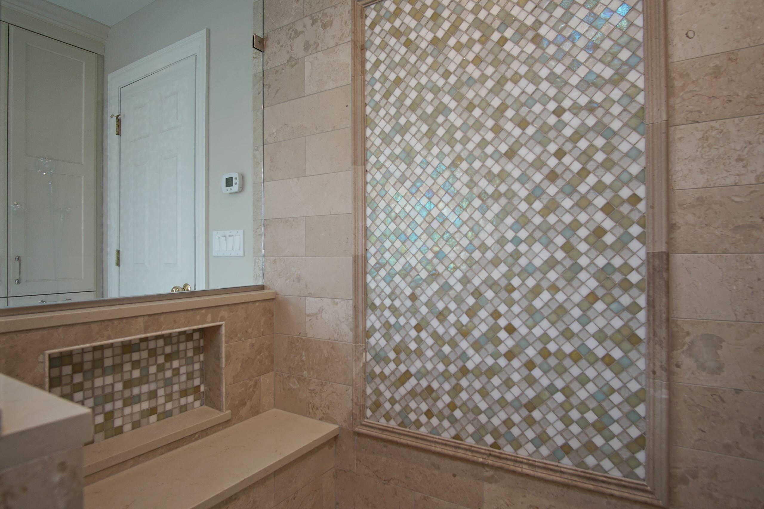 Large Traditional Bathroom in Palatine
