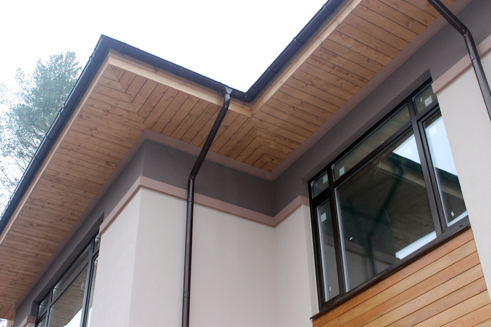 Дом из кирпича в "Охтинском парке"