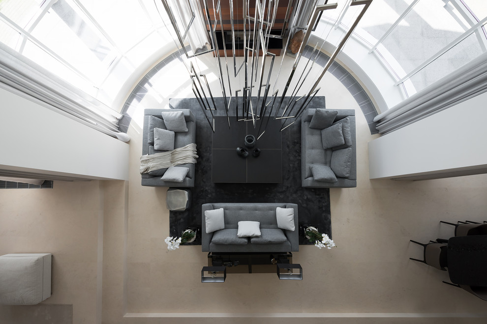 Интерьеры загородного дома в поселке Монтевиль