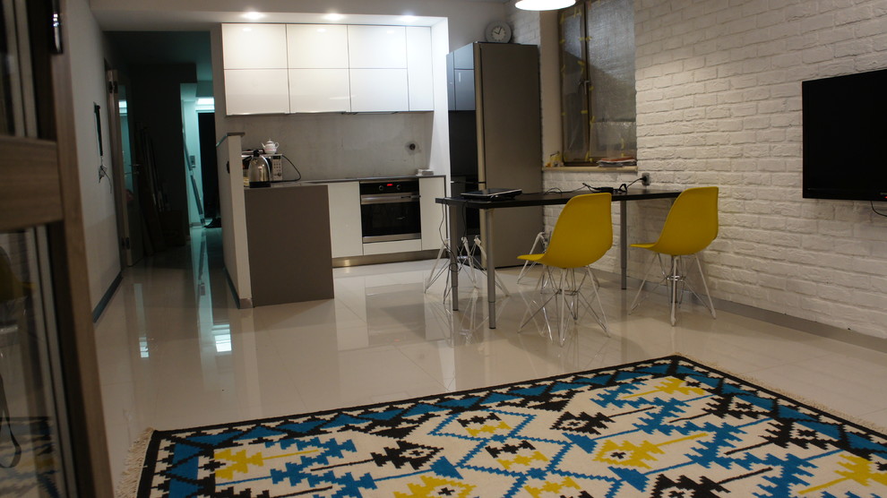 Трехкомнатная квартира в центре Москвы