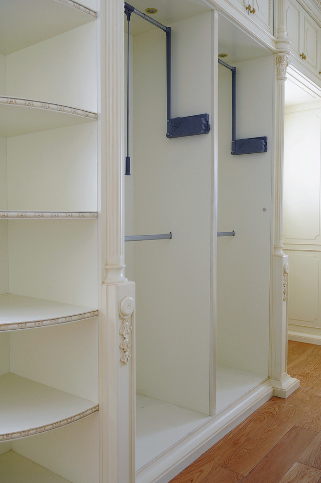 Гардеробная в Классическом стиле