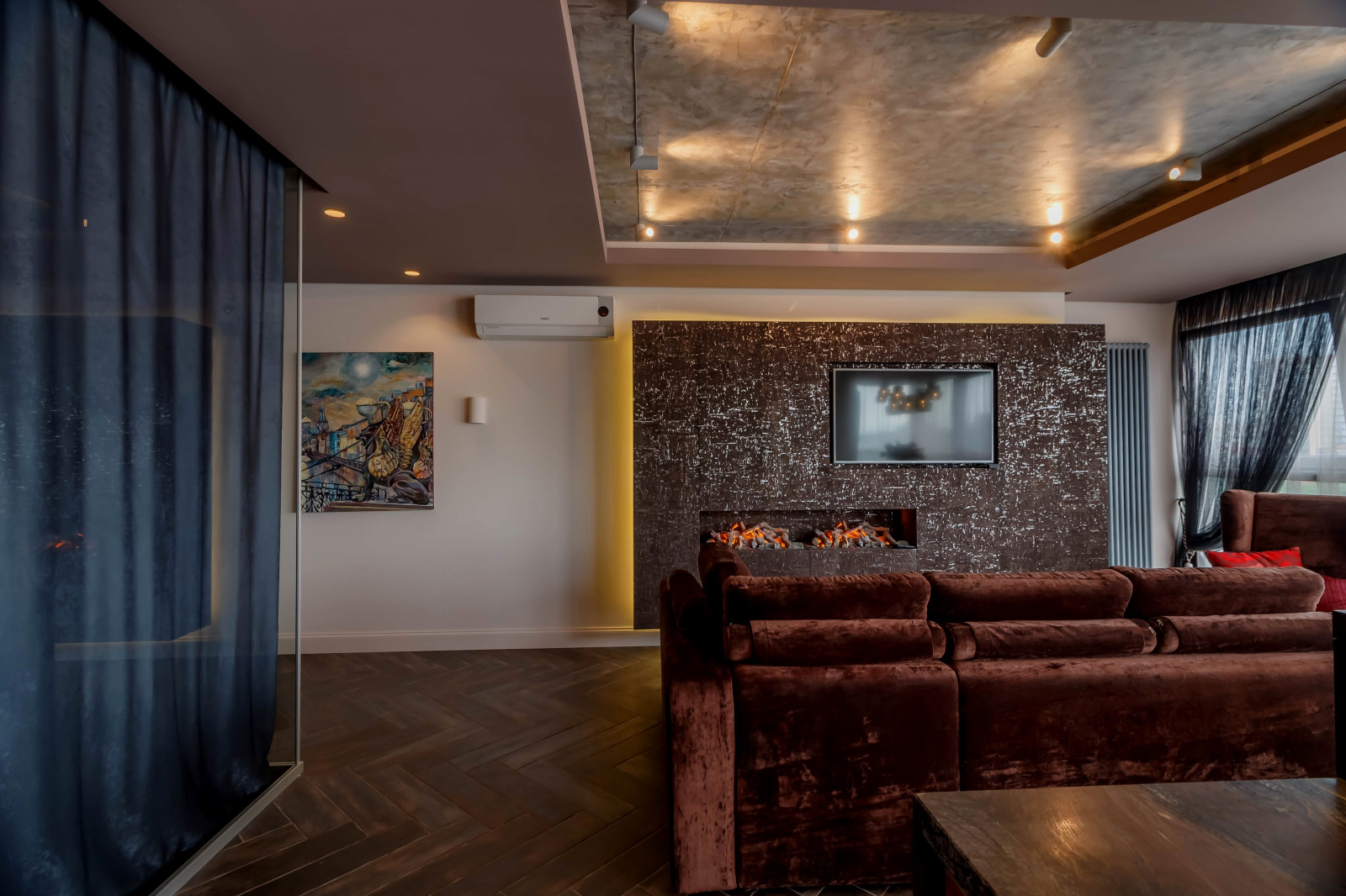 Неоклассика с лофтом