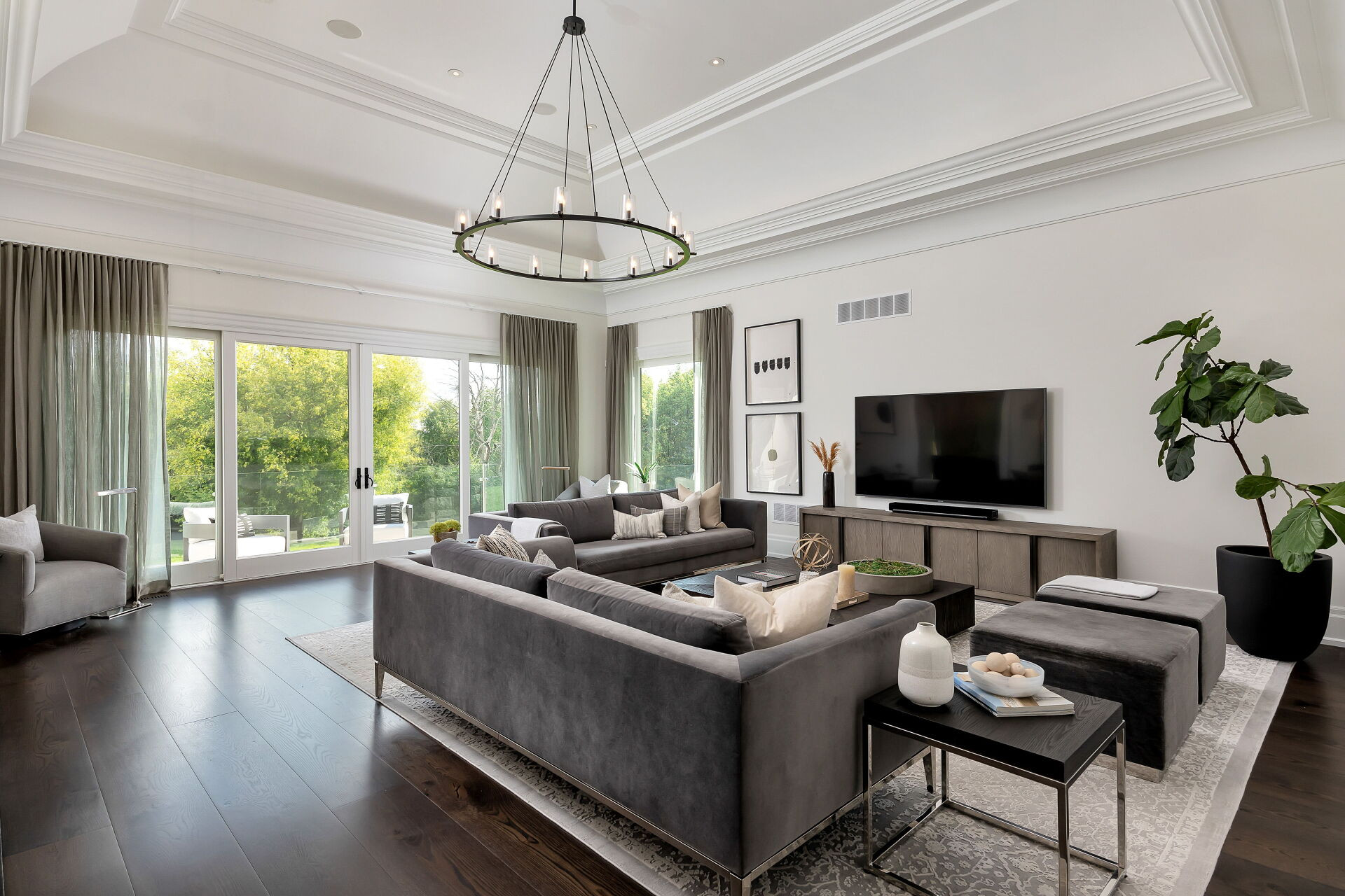 Custom Home - King, City