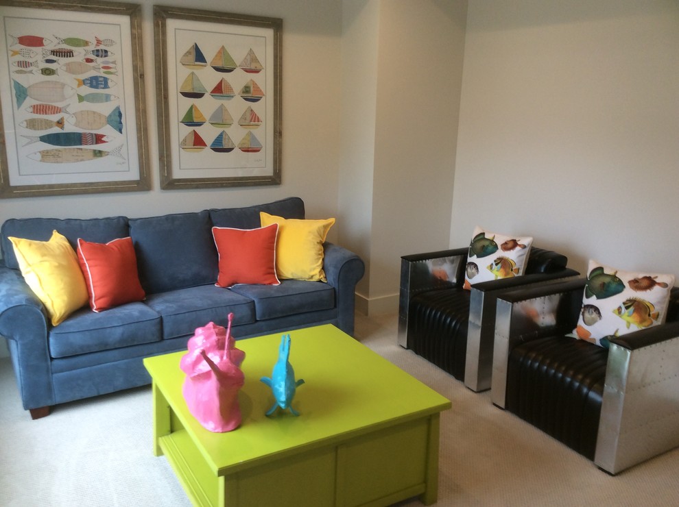 Example of a transitional home design design in Atlanta