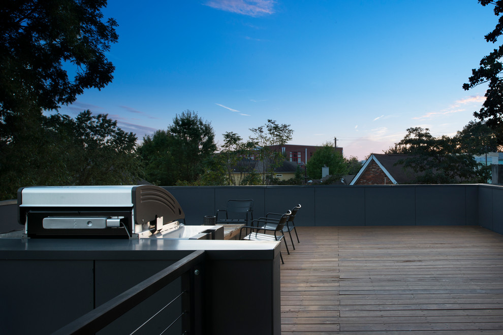 Inspiration for a contemporary rooftop deck in Atlanta with no cover.