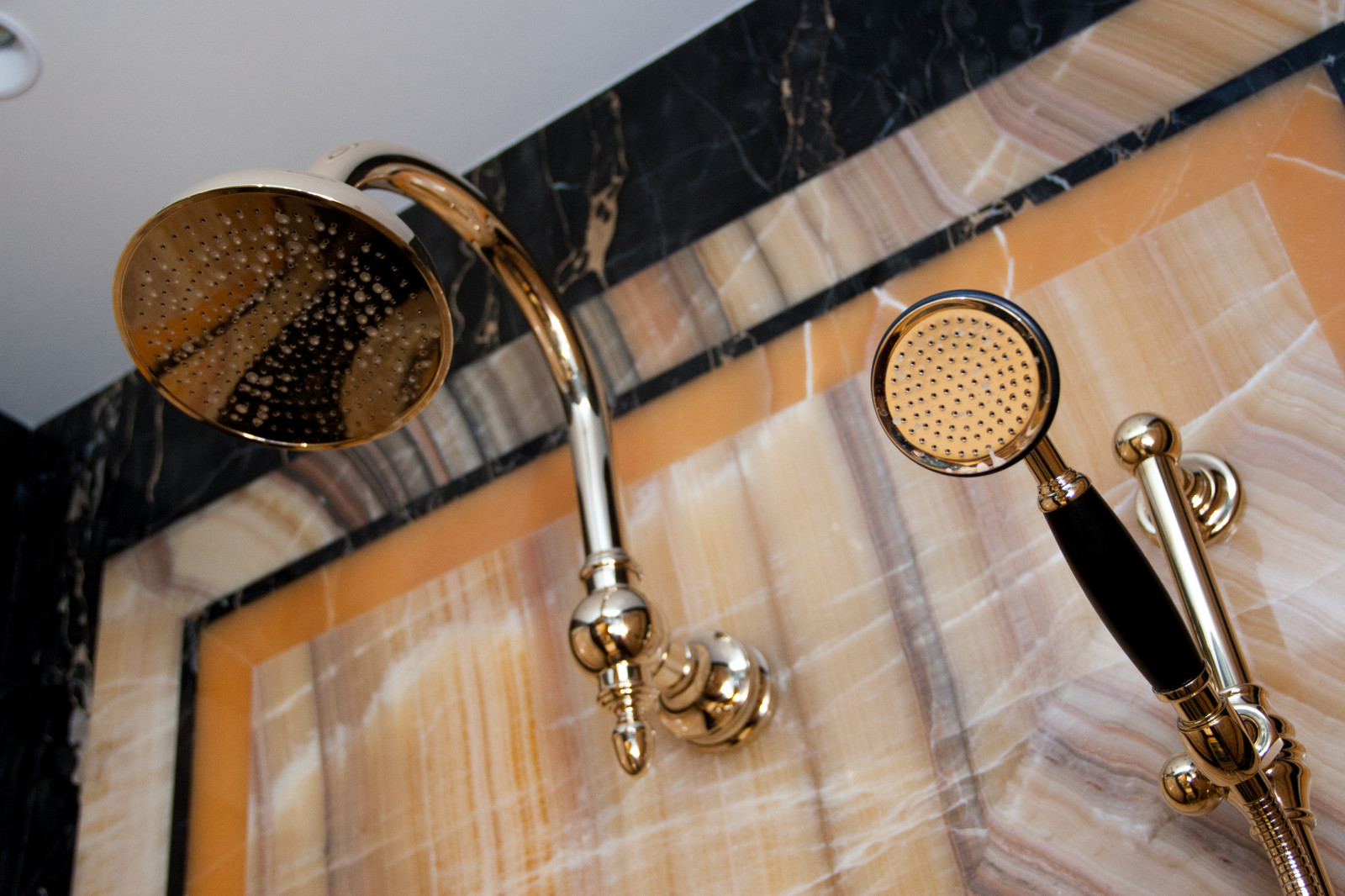 Квартира в жилом комплексе бизнес-класса