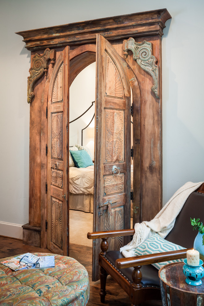 Mountain style closet photo in Houston
