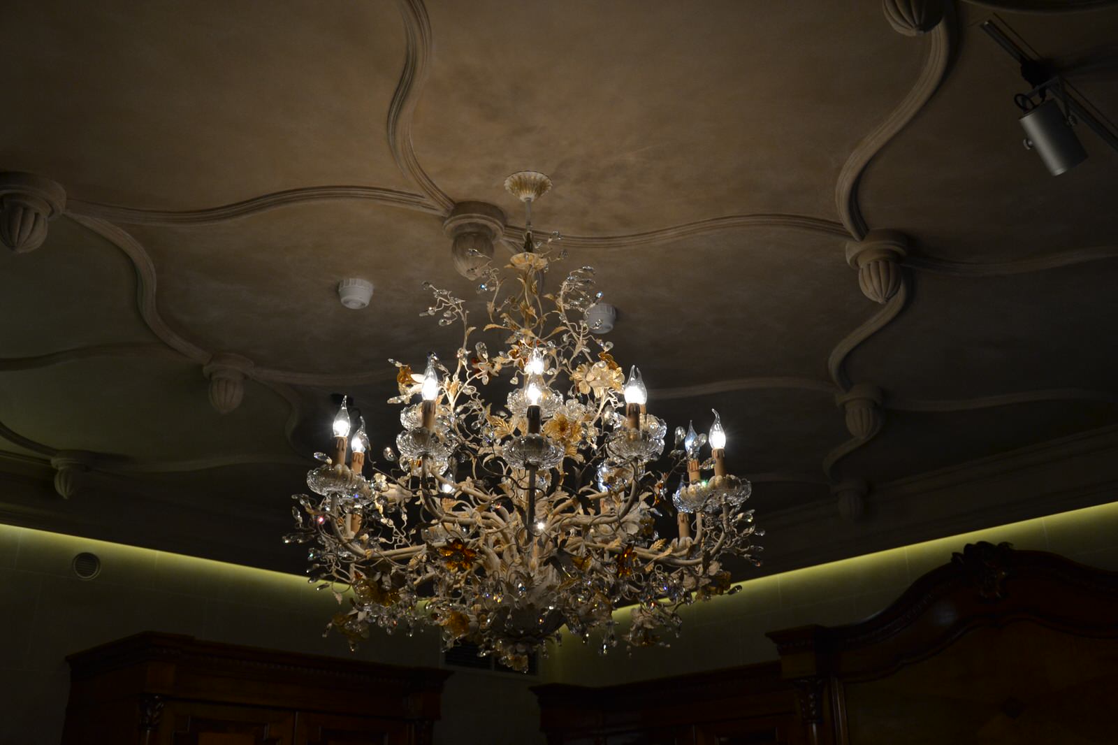 Hall Oscar просп. Загородный, 23