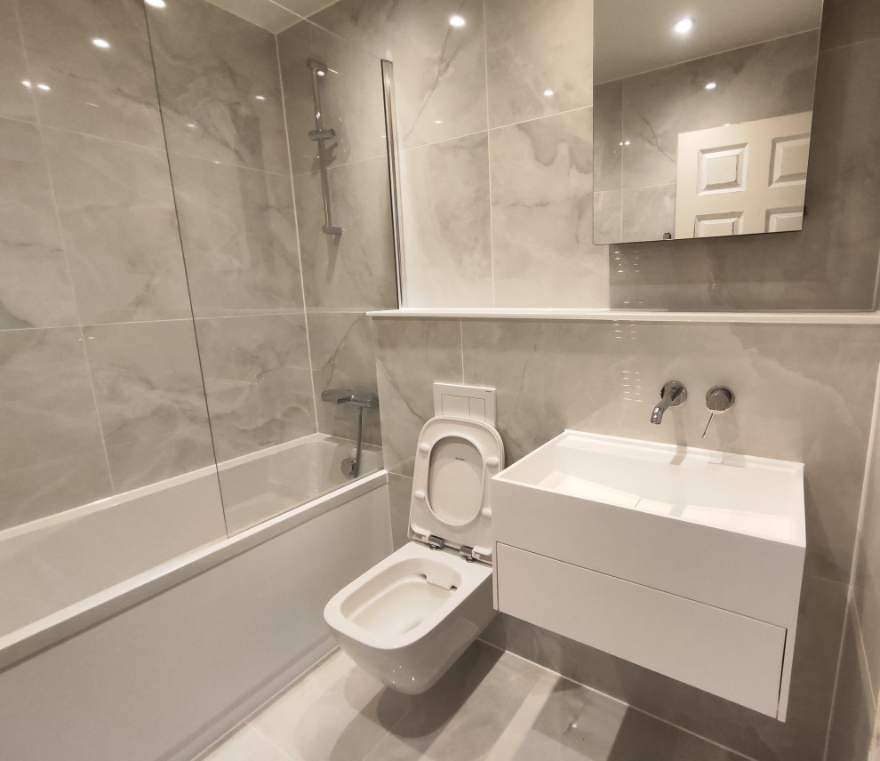 New family bathroom