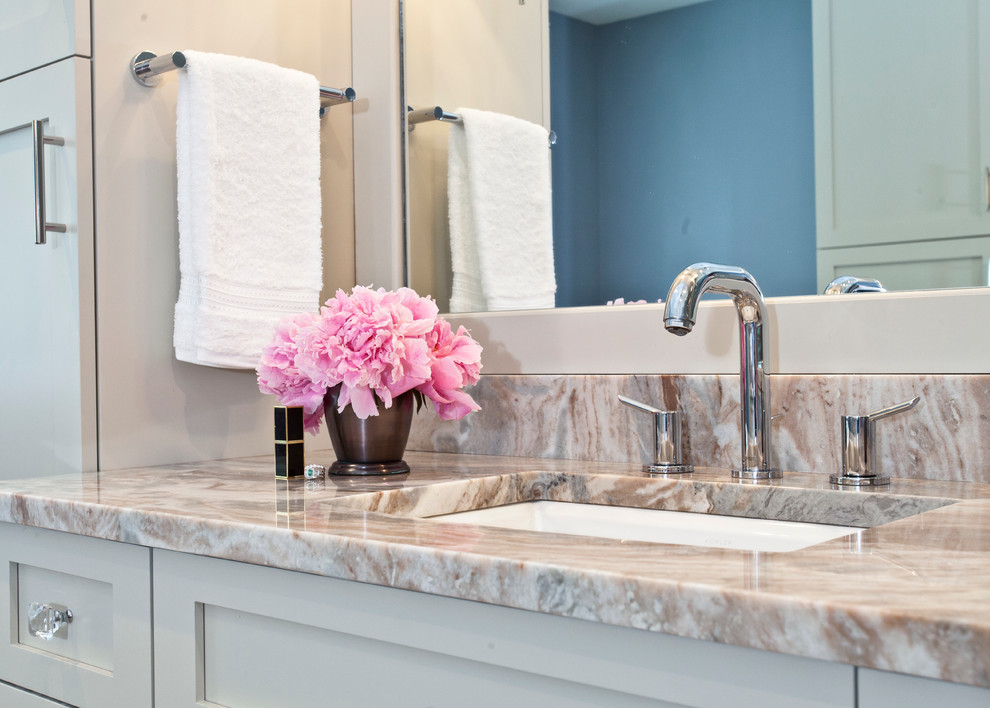 Example of a large classic master gray tile and porcelain tile porcelain tile bathroom design in Bridgeport with an undermount sink, shaker cabinets, white cabinets, granite countertops, a two-piece toilet and gray walls