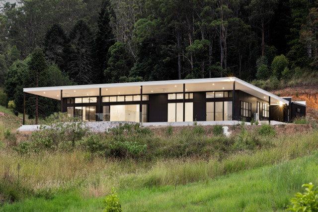 Modern Chic Home Federal hus-og-facade