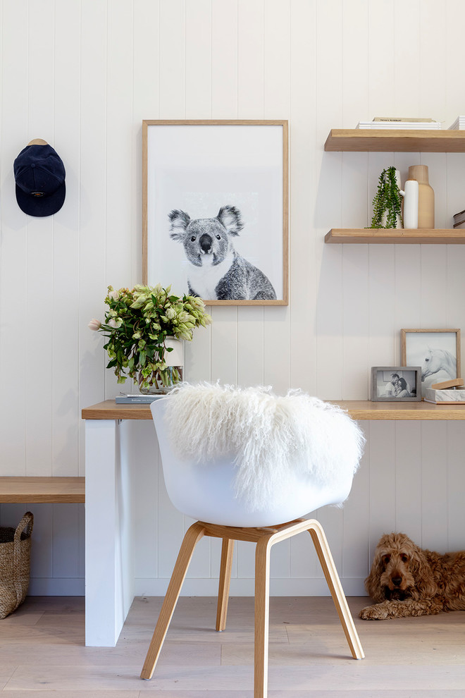 Inspiration for a beach style home office in Sydney.