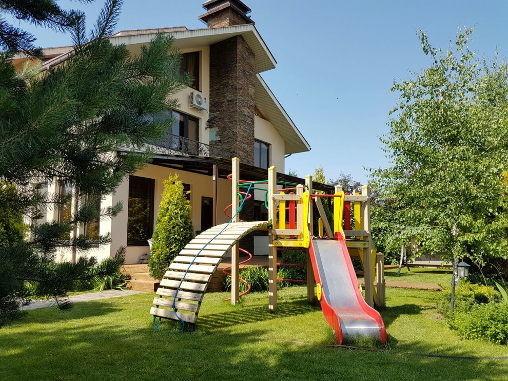 Терраса из термососны (г. Алматы)