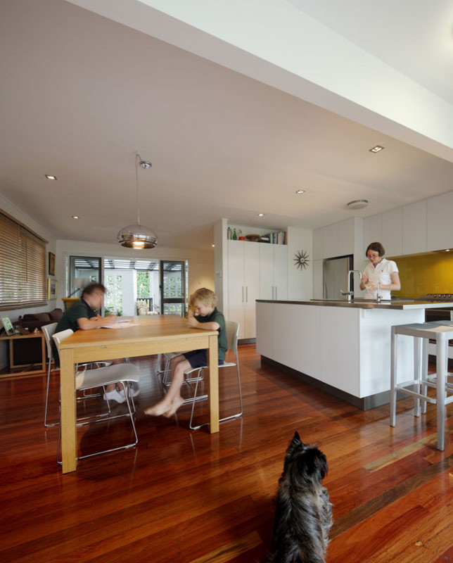 Design ideas for a contemporary kitchen in Melbourne.