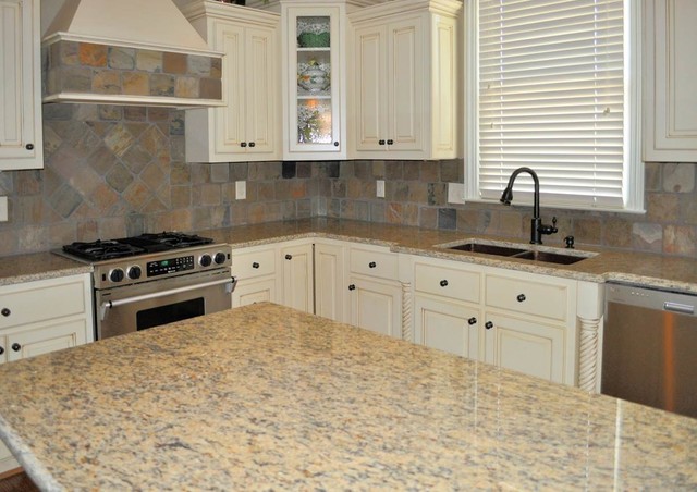 Santa Rita Granite Counter Top Traditional Kitchen