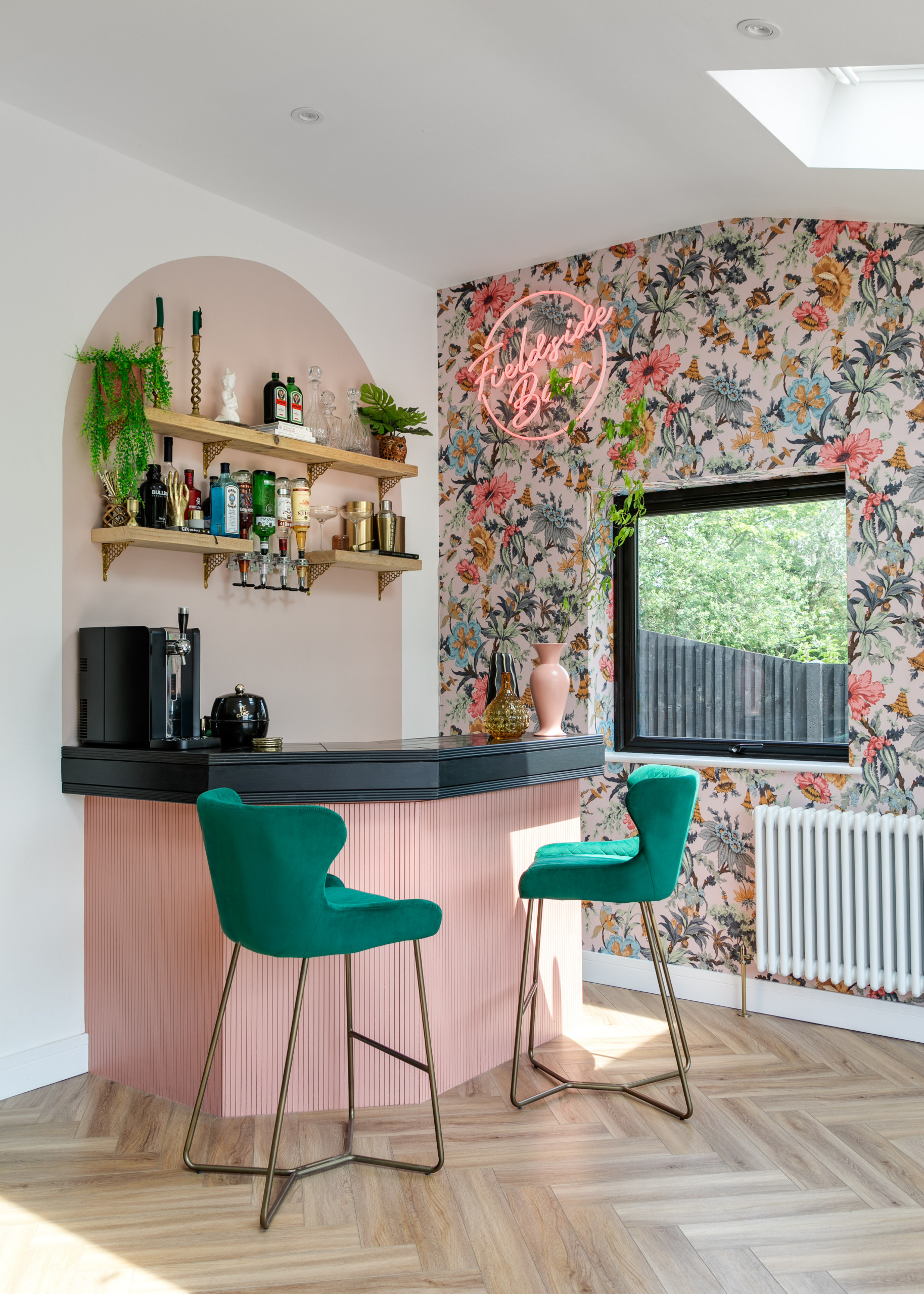 19 Stylish Drinks Cabinets and Home Bars | Houzz IE