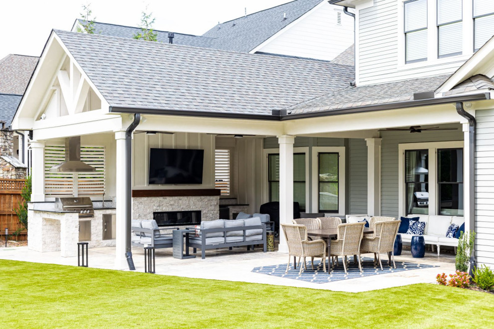Outdoor Kitchen