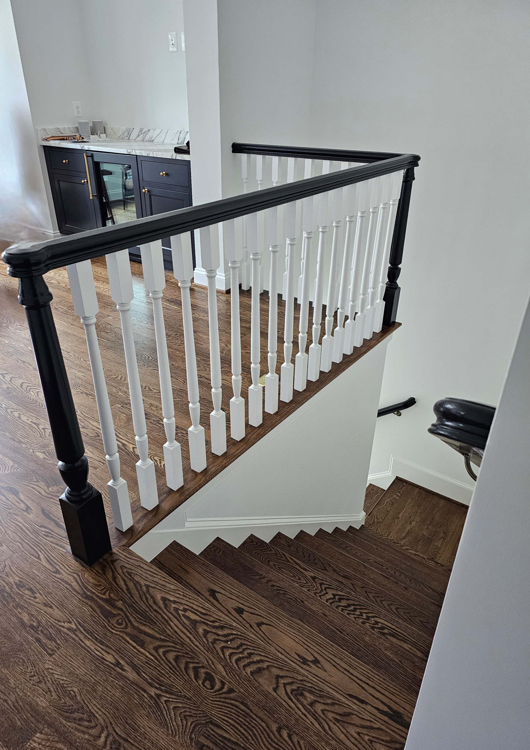 121_Elegant Floating Staircase, Chevy Chase, MD 20815