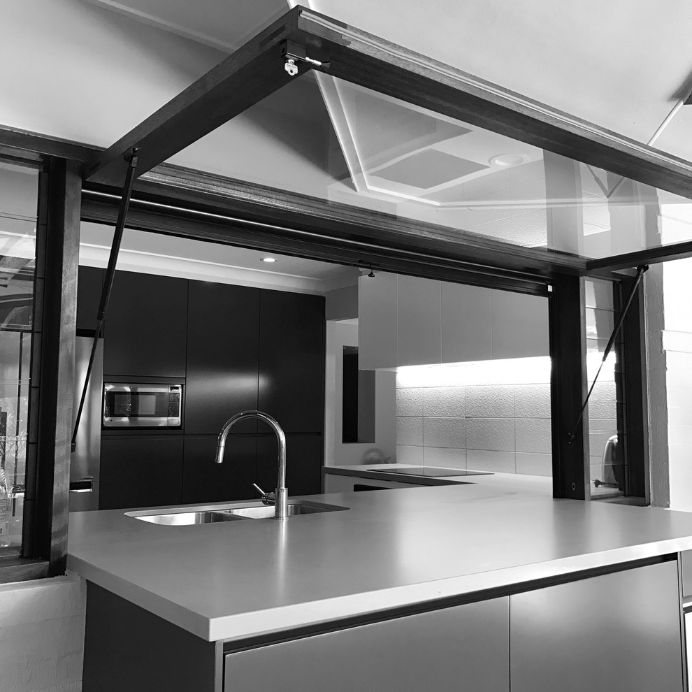 Design ideas for a kitchen in Brisbane.