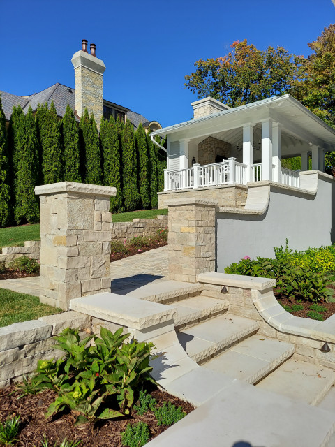 Studer Custom Home Build contemporary-fasad