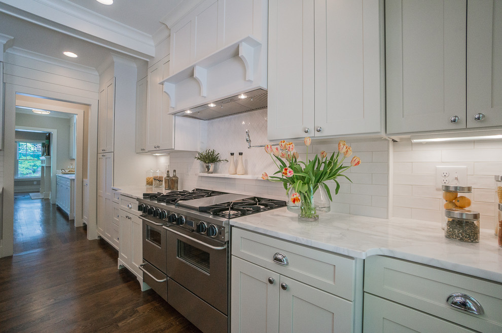 Inspiration for a transitional kitchen remodel in Atlanta