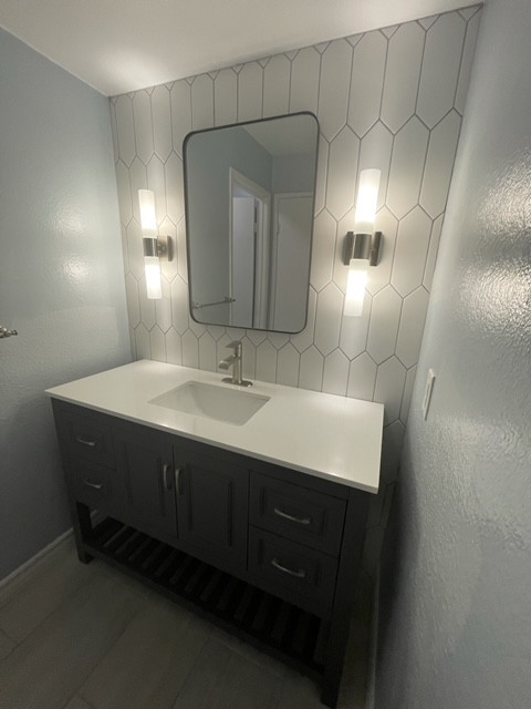 San Diego - Kitchen B/S & Bathroom Remodel