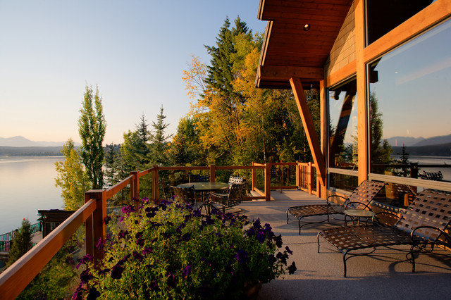 Lakewood House rustico-balcone