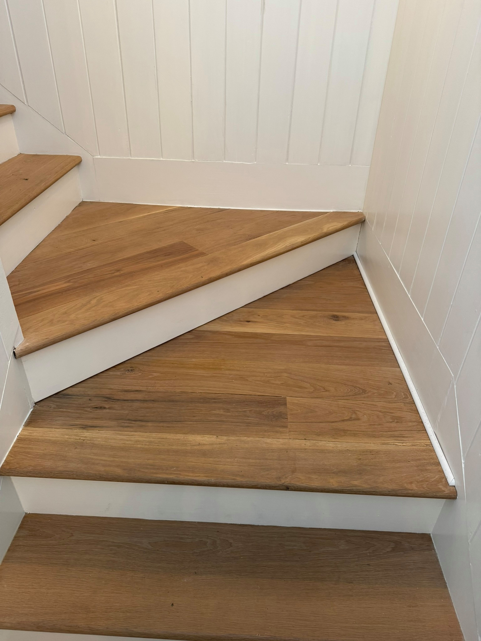 133_Stunning and Sophisticated Mountain Retreat Stair, Hot Springs, VA 24445