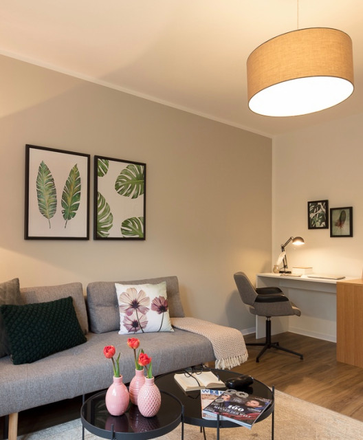 Einrichten einer 2 Zimmer Wohnung - Modern - Wohnzimmer - Frankfurt am Main - von Dekoart Home Staging