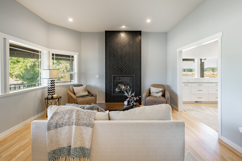 Laurel Kitchen, Laundry & Primary Bath Renovation