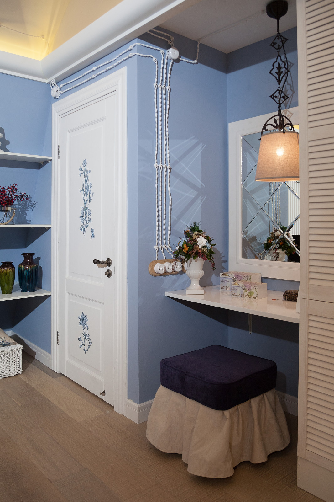 Спальня в мансардном этаже