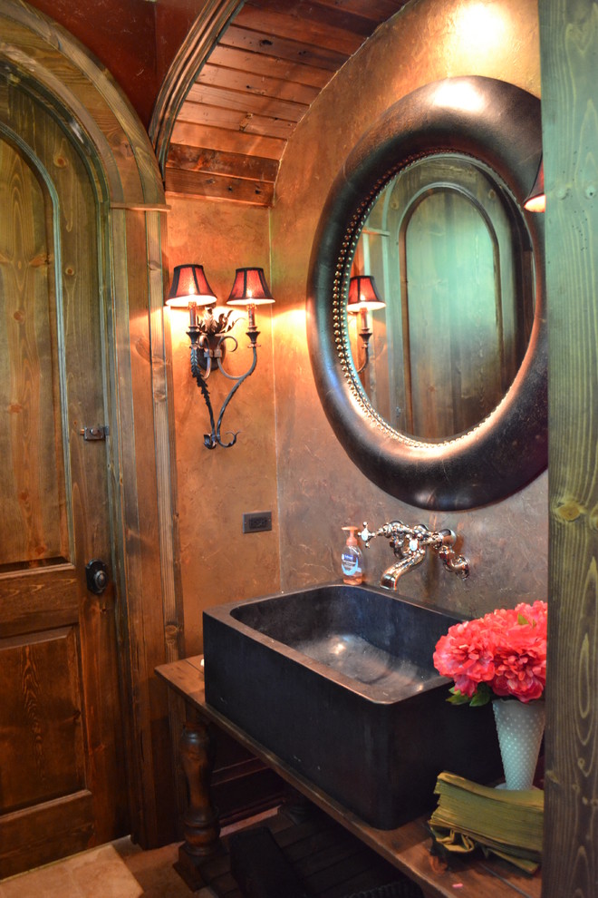 Mountain style bathroom photo in Chicago
