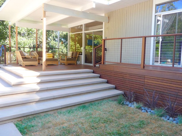 Composite PVC Projects contemporaneo-terraza-y-balcon