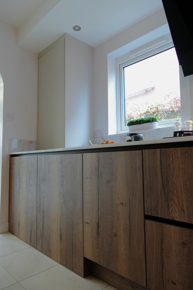 The Bilton Kitchen - Gola - RRP £25,000 - Luxe Price £20,500