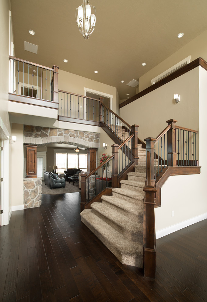Design ideas for a traditional staircase in Boise.