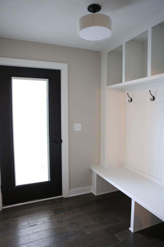 Home design - transitional home design idea in Minneapolis