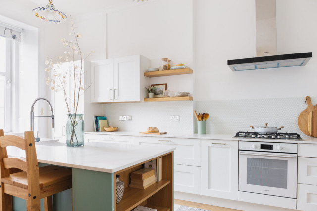 Comiston place modern-kitchen