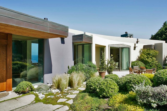 Rocky Point House trendy-hus-og-facade