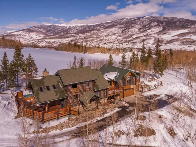 Ruby Ranch Mountain Gem rustic